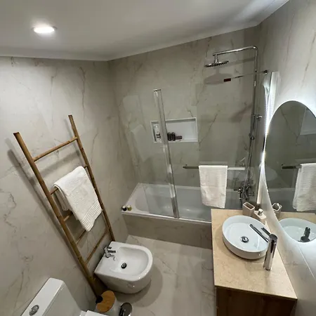 Casa Da Avo Lidia Apartment *